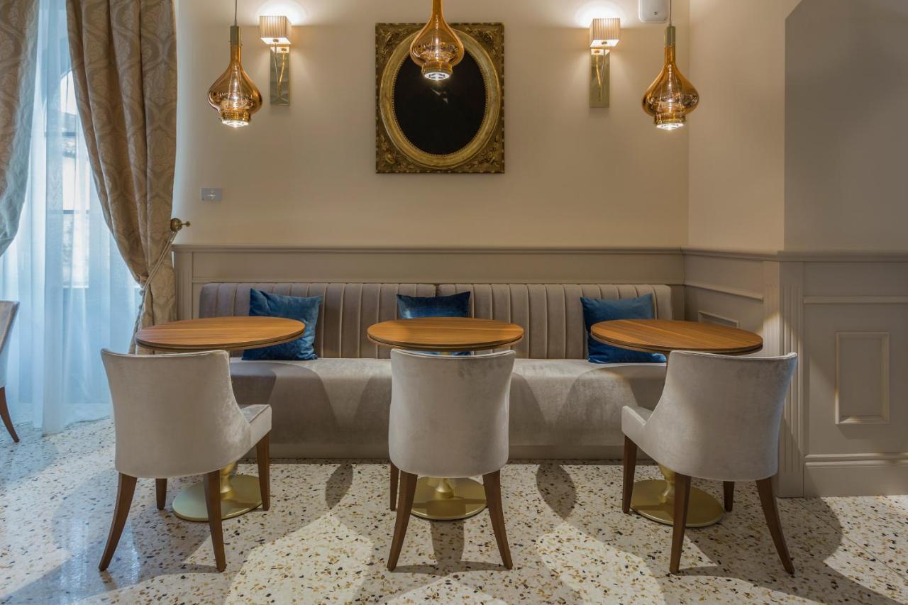 Boutique Hotel Villa Zoppi - Adults Only Colognola ai Colli Luaran gambar